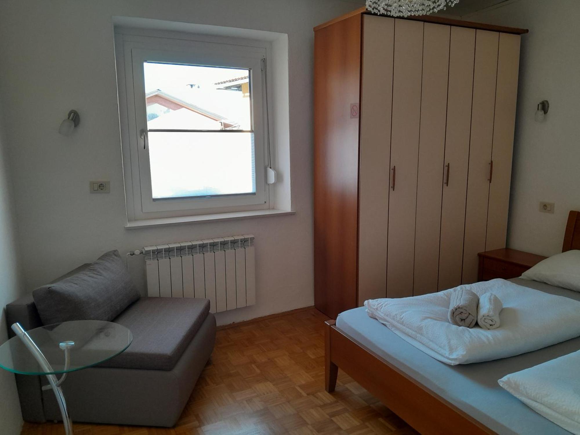Chalet And Apartment Zonir With Sauna Кобарид Екстериор снимка
